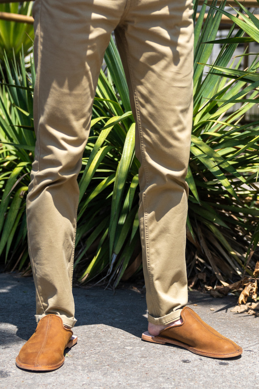 Dave's Deals Barefoot Slip-on Mule - Size 12 - Tobacco